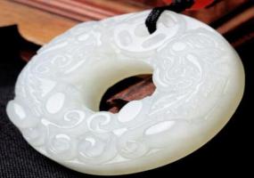 天乙貴人出現(xiàn)諸煞伏藏，天乙貴人在八字為忌神怎么辦？