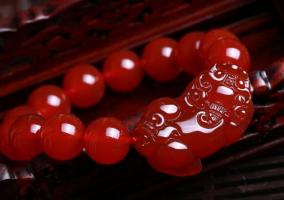 傷官生財(cái)用印比，傷官生財(cái)和傷官配印 哪個(gè)好？
