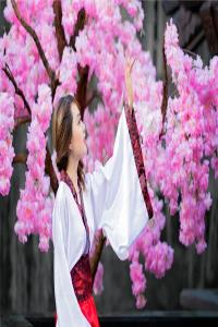 6月9日出生的是什么星座，陽歷6月9號(hào)出生的人性格命運(yùn)