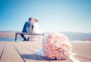 已婚女夢見和別人結(jié)婚是什么意思　已婚女夢見和別人結(jié)婚有什么預(yù)兆