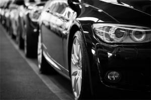車(chē)牌號(hào)399諧音  “九九長(zhǎng)久”寓意生活幸福
